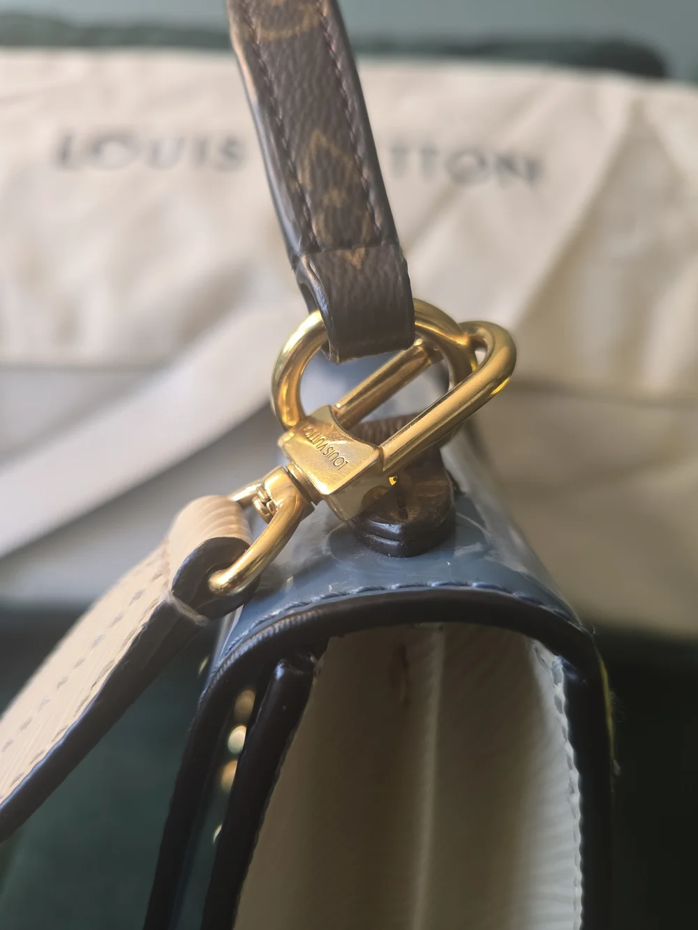 Louis Vuitton louis vuitton